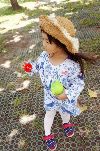 DSC00021a1200