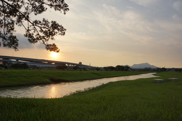 DSC09851a1200